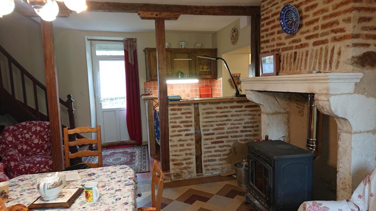 Le Gite Du Herisson, Gite De Charme Et De Confort Le Menoux 外观 照片